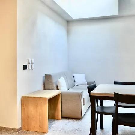 Du Parc Apartment