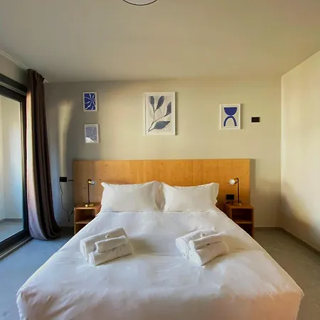 Du Parc Apartment